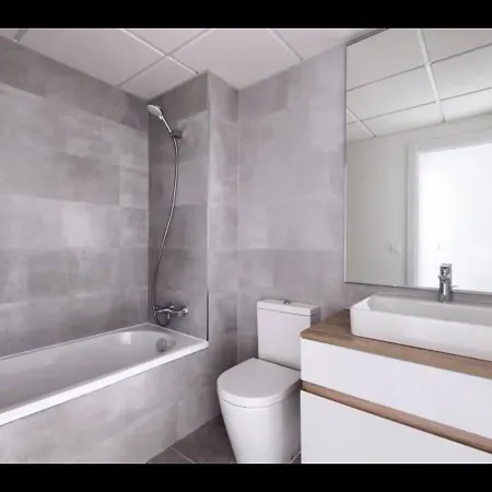 Oasis 325 Cronos Homes * אסטפונה
